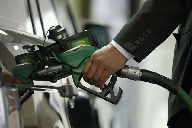 Цены на бензин в Украине взлетели к очередным высотам: А-95 уже по 30 гривен за литр