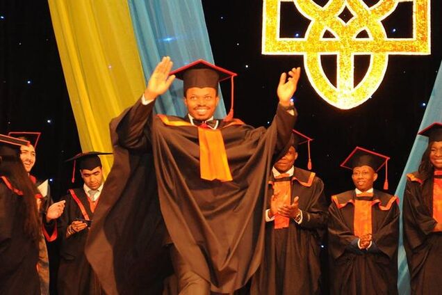 'Мама моя, не плачь': 'афробандеровец' посвятил песню погибшим украинским героям