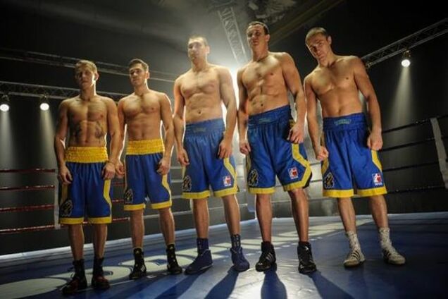 'Украинские атаманы' достойно проиграли чемпионам Всемирной серии бокса