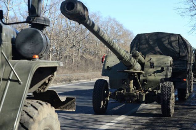 Тымчук рассказал, сколько на самом деле вооружения отвели террористы
