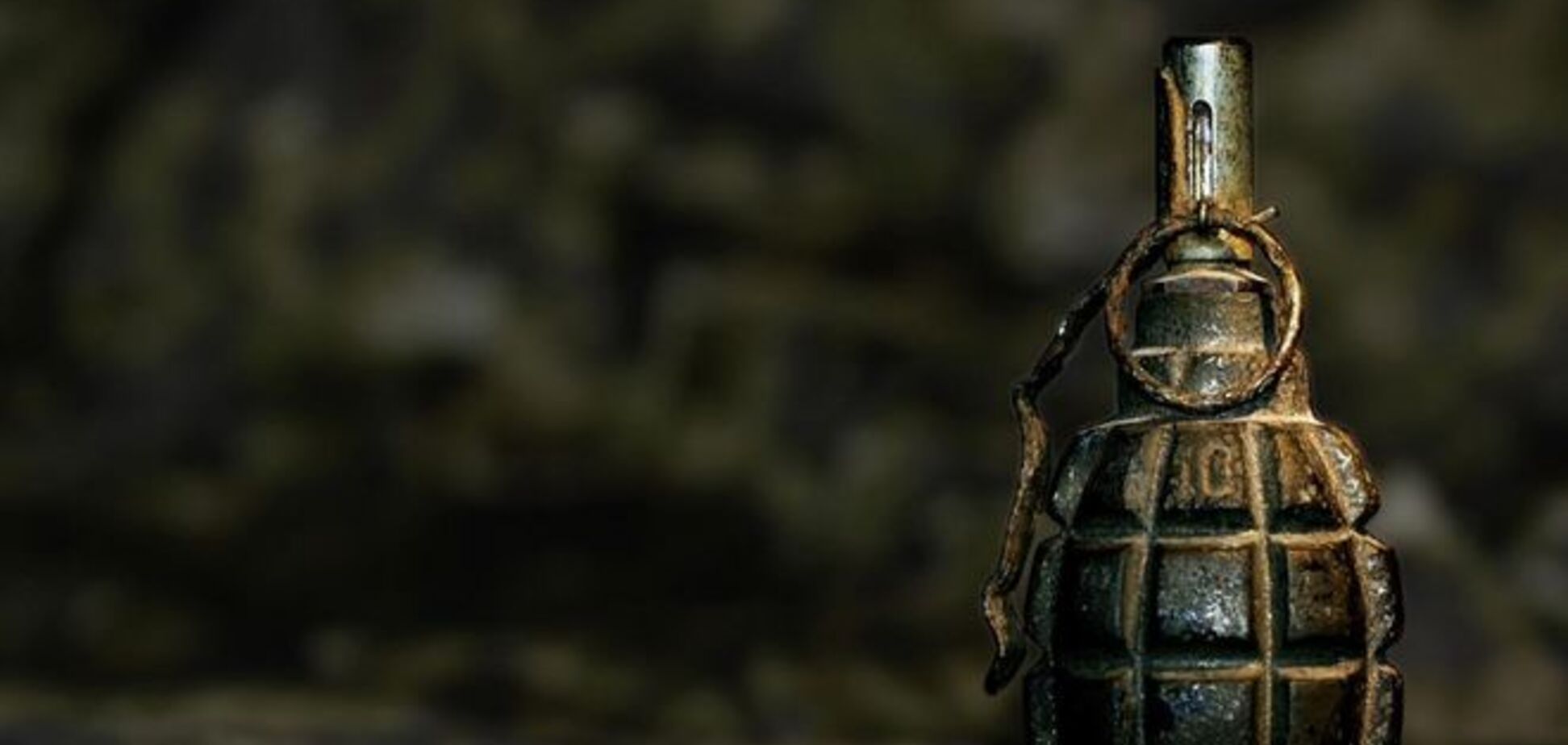 Возле Станицы Луганской рыбак подорвался на растяжке с гранатой