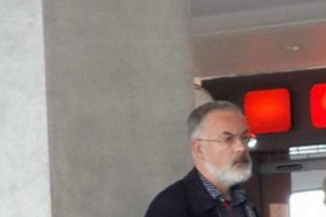 'Встретим?'. В соцсетях анонсировали прилет Табачника в Киев из Тель-Авива: фотофакт