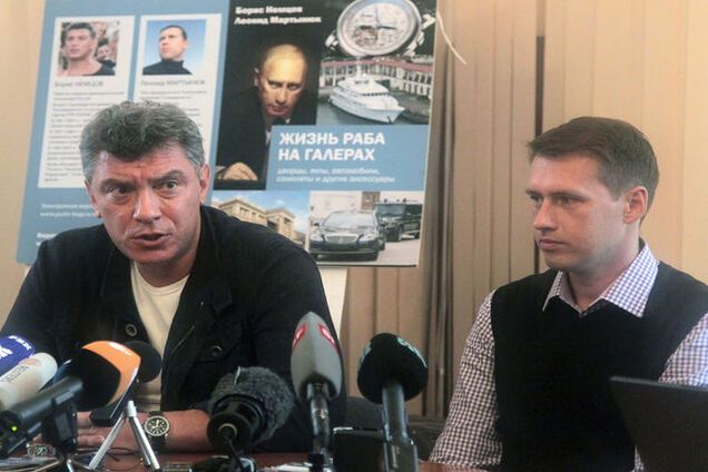 У Немцова были доказательства присутствия войск России в Украине – Порошенко