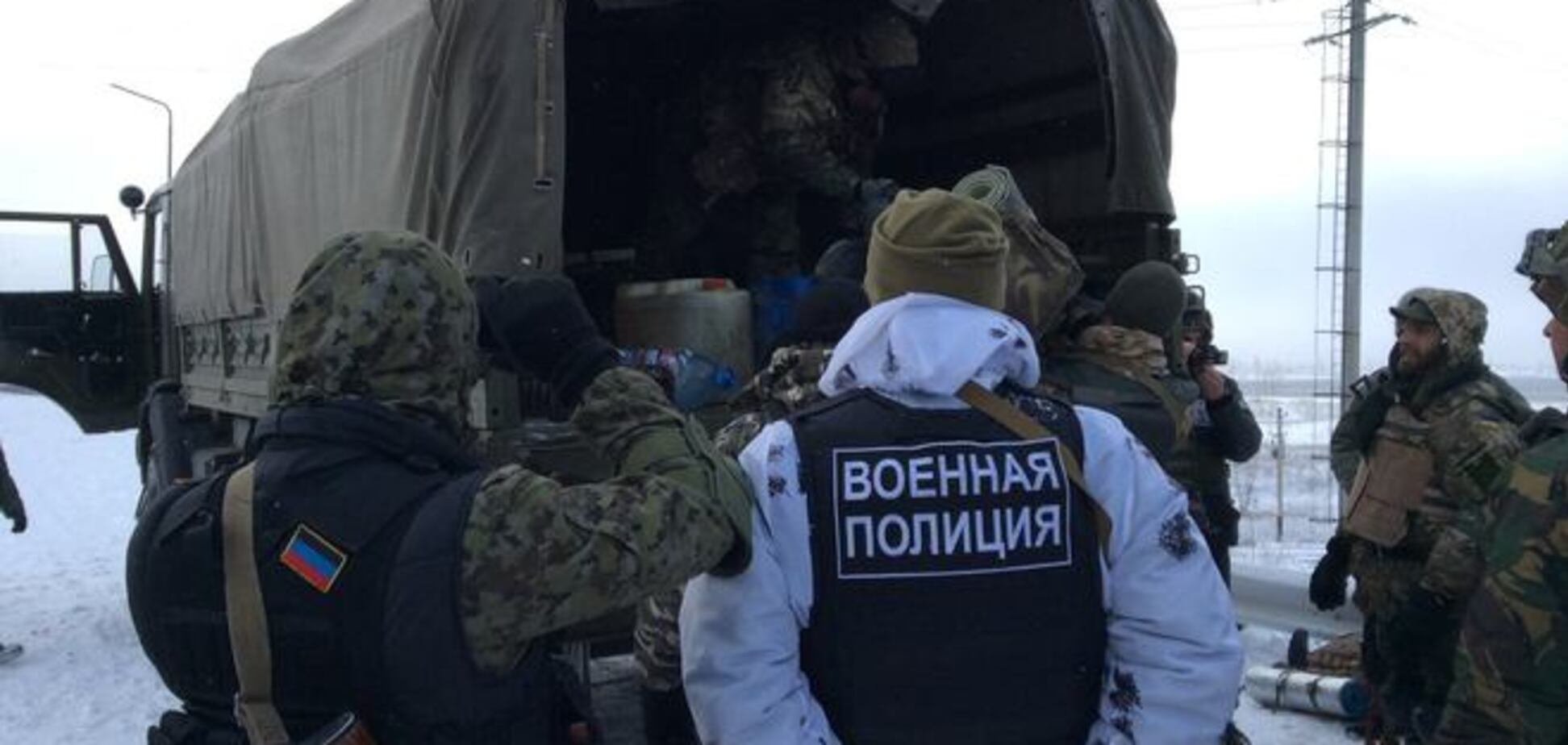 В Донецк прибыла группа российской бронетехники с военными 'неславянской внешности' - ИС
