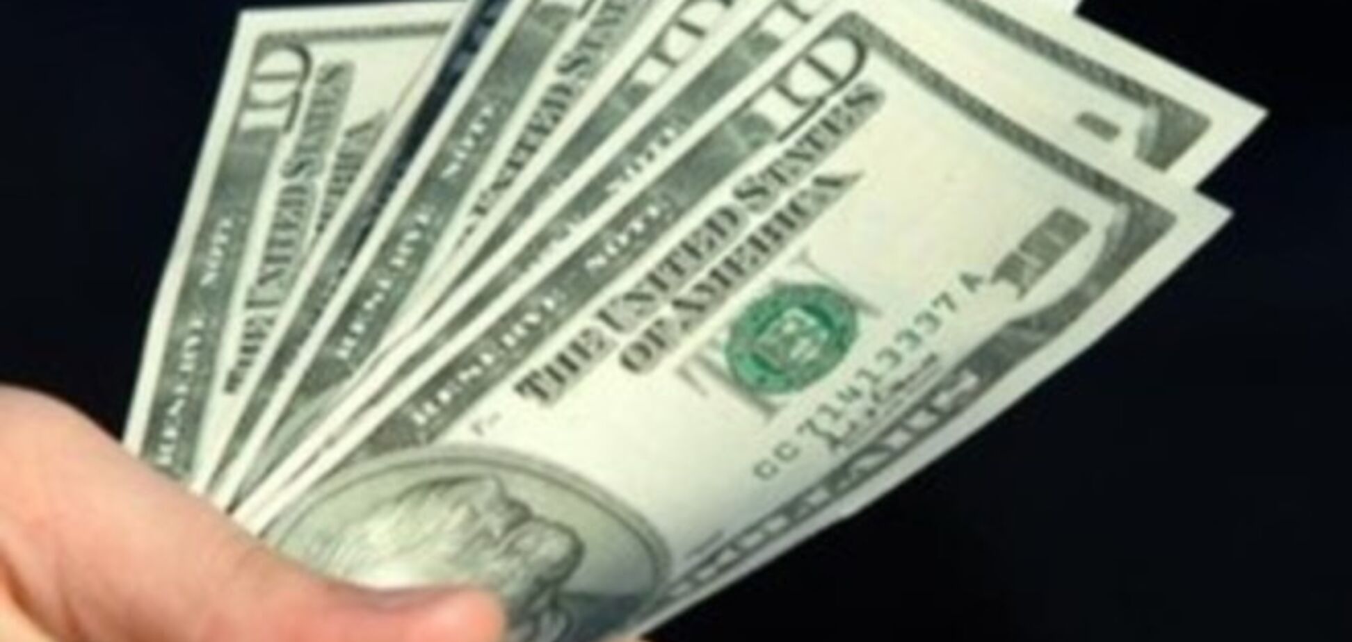 Доллар на черном рынке резко подорожал
