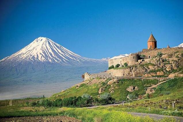 Если мы с Путиным решим убить 40 000 армянских детей, московские армяне одобрят