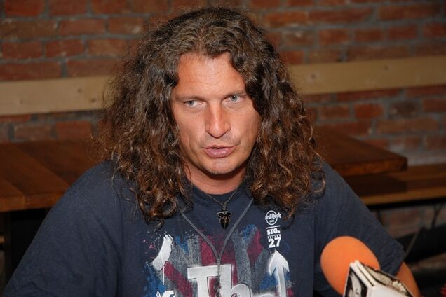 Поклонников Кузьмы Скрябина не пустят на его похороны