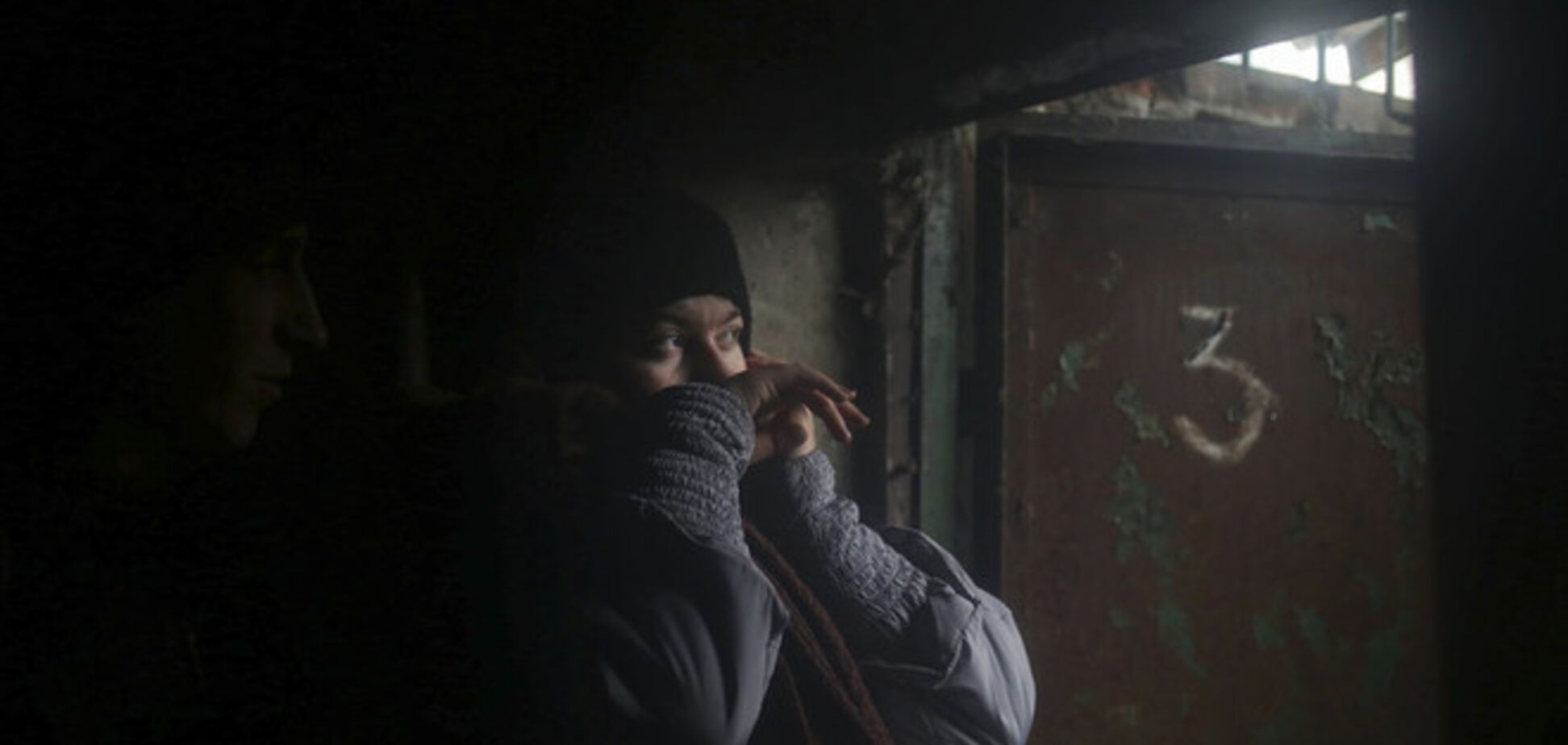 Amnesty International призвала боевиков прекратить обстрелы и позволить жителям Дебальцево покинуть город