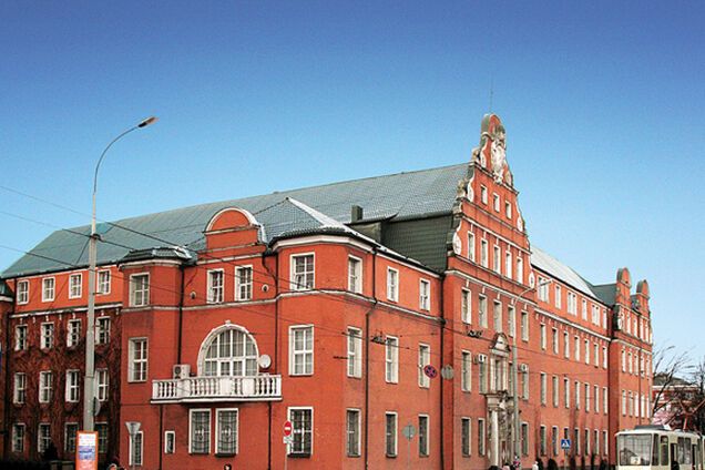 Россияне десятый месяц сидят в СИЗО за вывешивание флага Германии на Калининградском управлении ФСБ