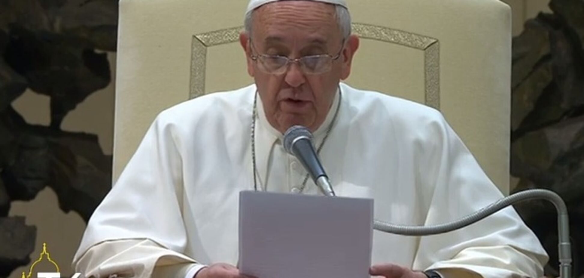 Папа Франциск обратился с трогательной речью к украинцам: подумайте, это война между христианами!