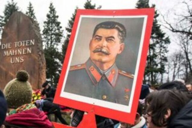 Оккупанты в Крыму открывают памятник Сталину: приедут высшие чины России