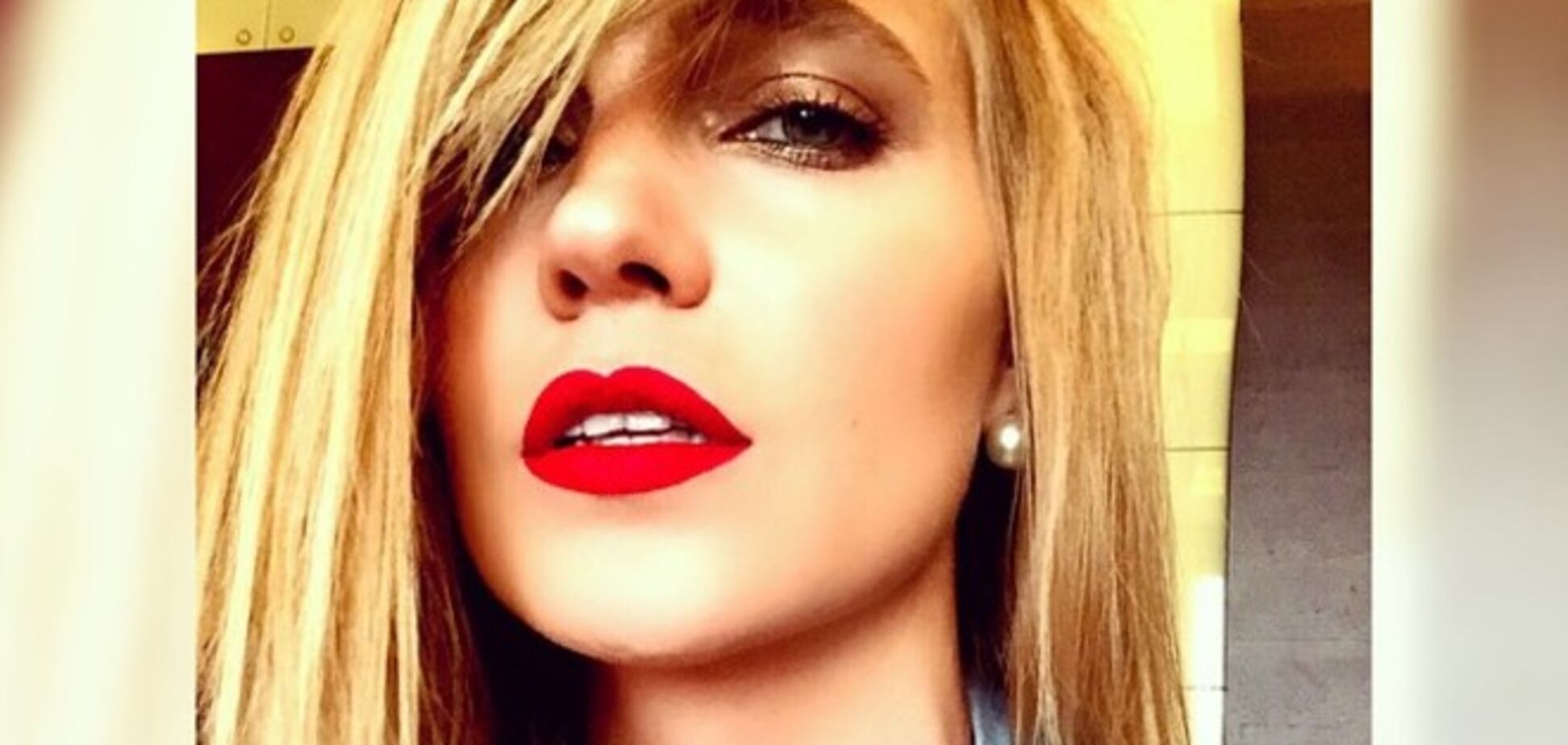 Глюк’oZa показала любимое место на теле мужа