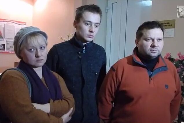 Терористи опублікували відео звільнення з полону 'кіборга', за якого просив батько