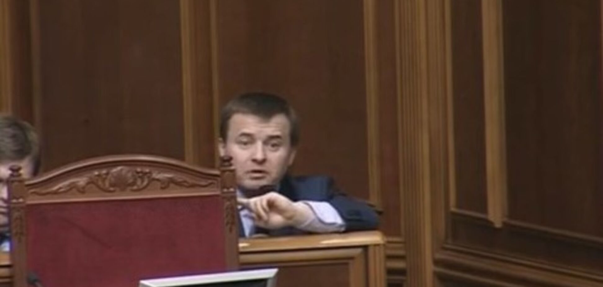 Демчишин: облэнерго не имеют права требовать авансовую плату за электроэнергию