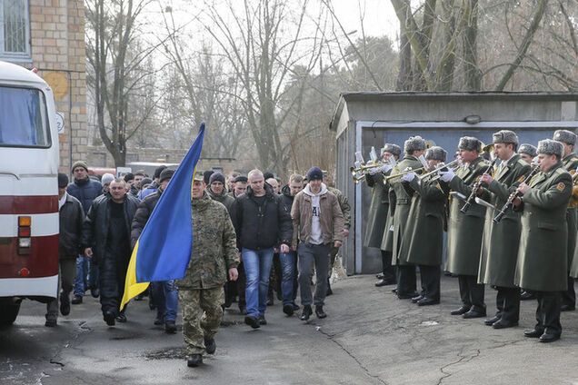 В Украине 16 тыс. военнообязанных отправлены в учебные центры на месяц