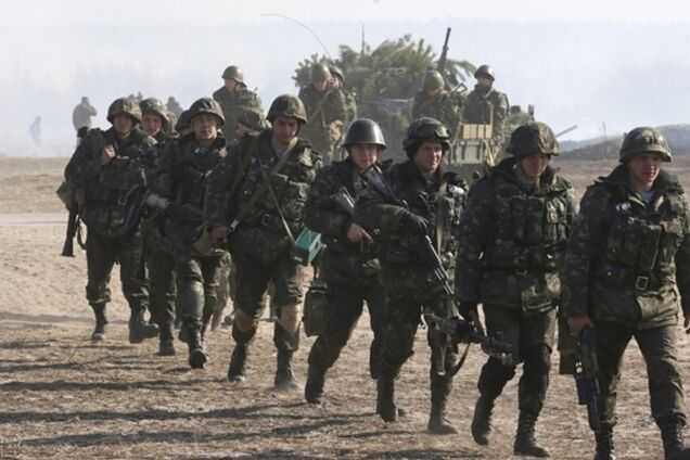 Террористы пытаются проникнуть в тыл украинских войск через тактические разрывы – Тымчук