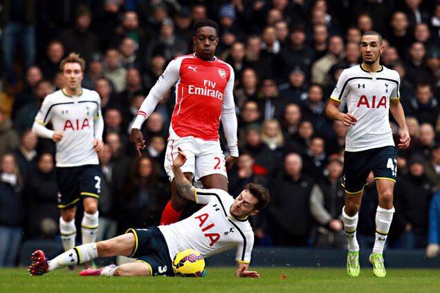 'Тоттенхэм' добыл волевую победу в дерби над 'Арсеналом'