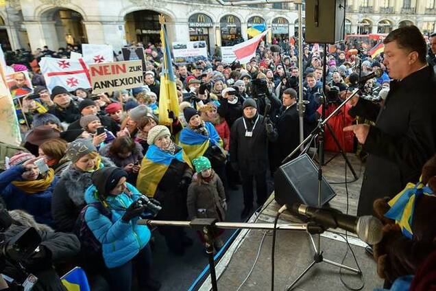 Порошенко в Мюнхене: Россия - в международной изоляции, весь мир - с Украиной