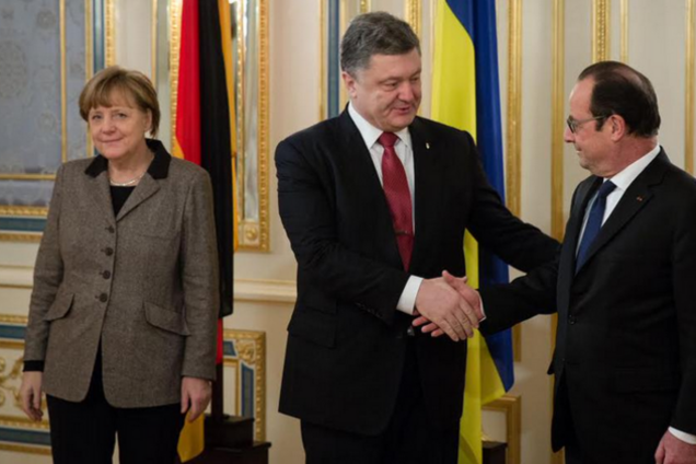 Порошенко заявил о полной поддержке Украины со стороны Меркель и Олланда