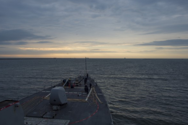 Эсминец США отправился в Черное море для обеспечения мира: фотофакт