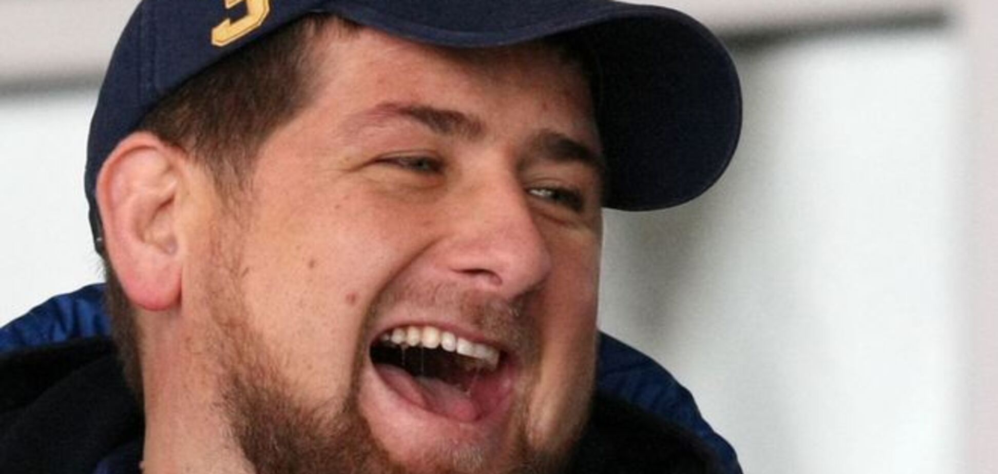 Кадыров обиделся на заявления Саакашвили и назвал его 'шутом гороховым'