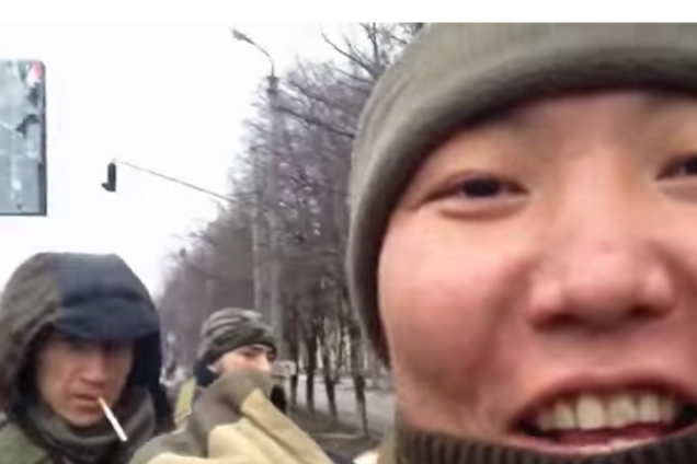 Привет, Улан-Удэ! Воюющие на Донбассе российские наемники рассказали откуда они: видеофакт