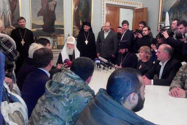 Филарет наградил 29 грузинских добровольцев за жертвенность и любовь к Украине: фото с церемонии