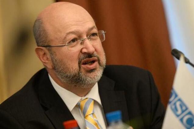 Конфликт на Донбассе все больше напоминает гибридную войну – Генсек ОБСЕ