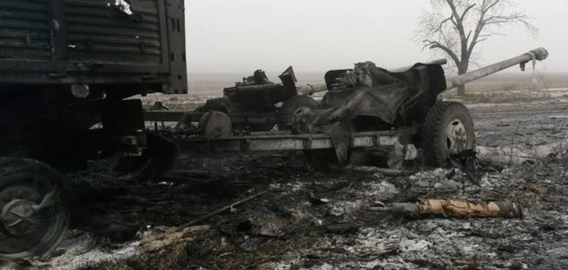 Артиллеристы АТО разгромили российскую военную технику под Донецком: фото металлолома
