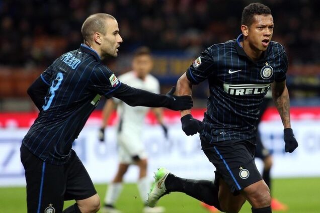 'Интер' опустил 'Милан' на 11-е место в чемпионате Италии