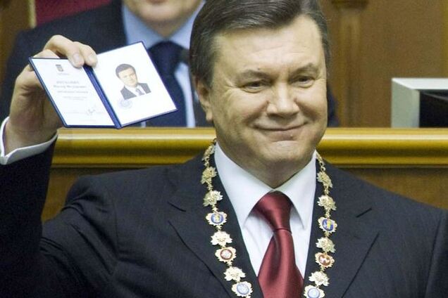 Перестав быть царем, Янукович становится потенциальным зэком