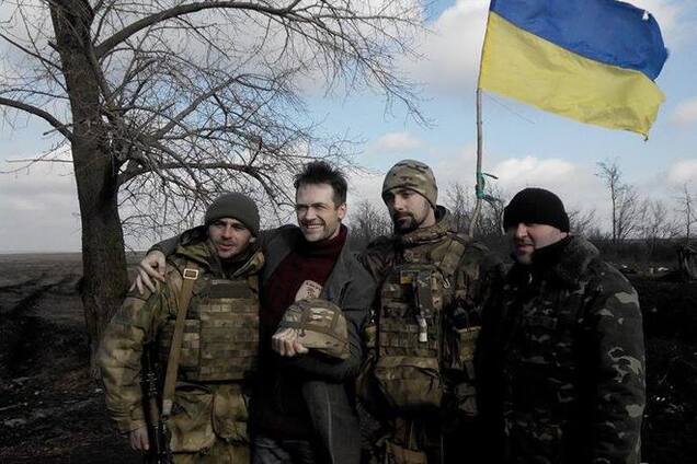 Анатолий Пашинин поддержал бойцов ВСУ на передовой