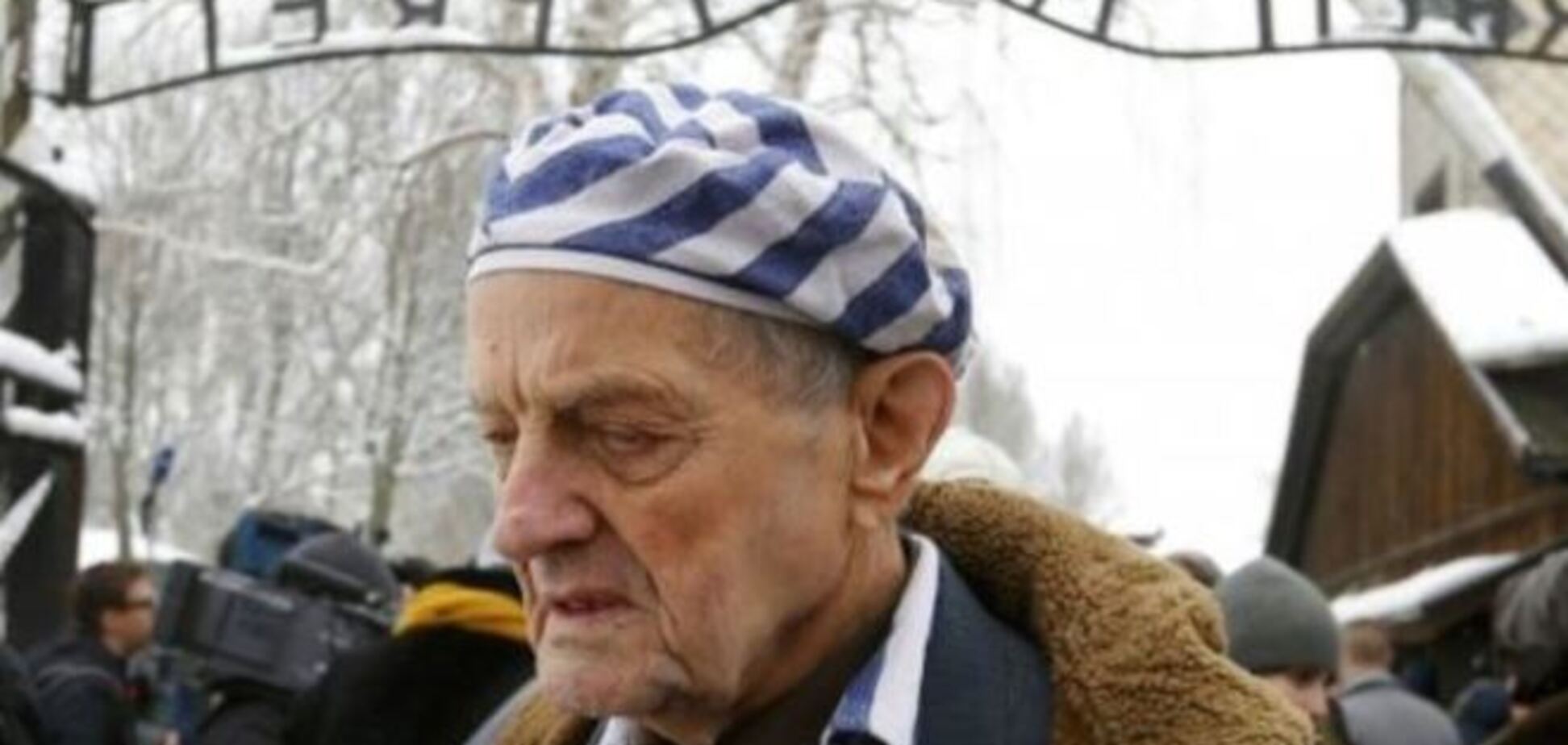 Колишній в'язень Освенцима про реакцію росіян на синьо-жовту стрічку: хіба на придурків ображаються?