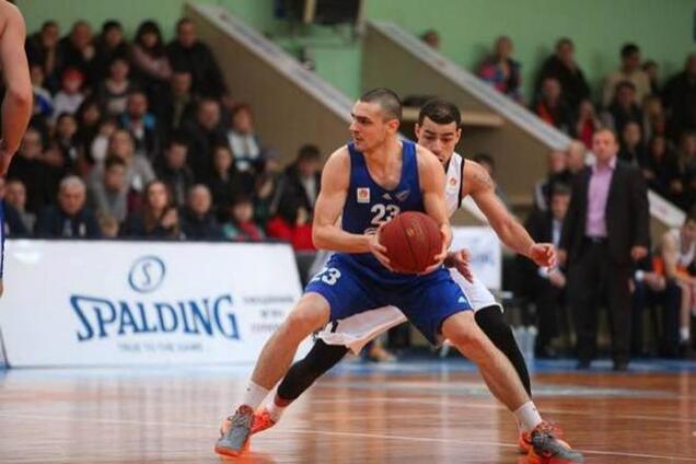 'Дніпро' зганьбився в матчі з аутсайдером Суперліги