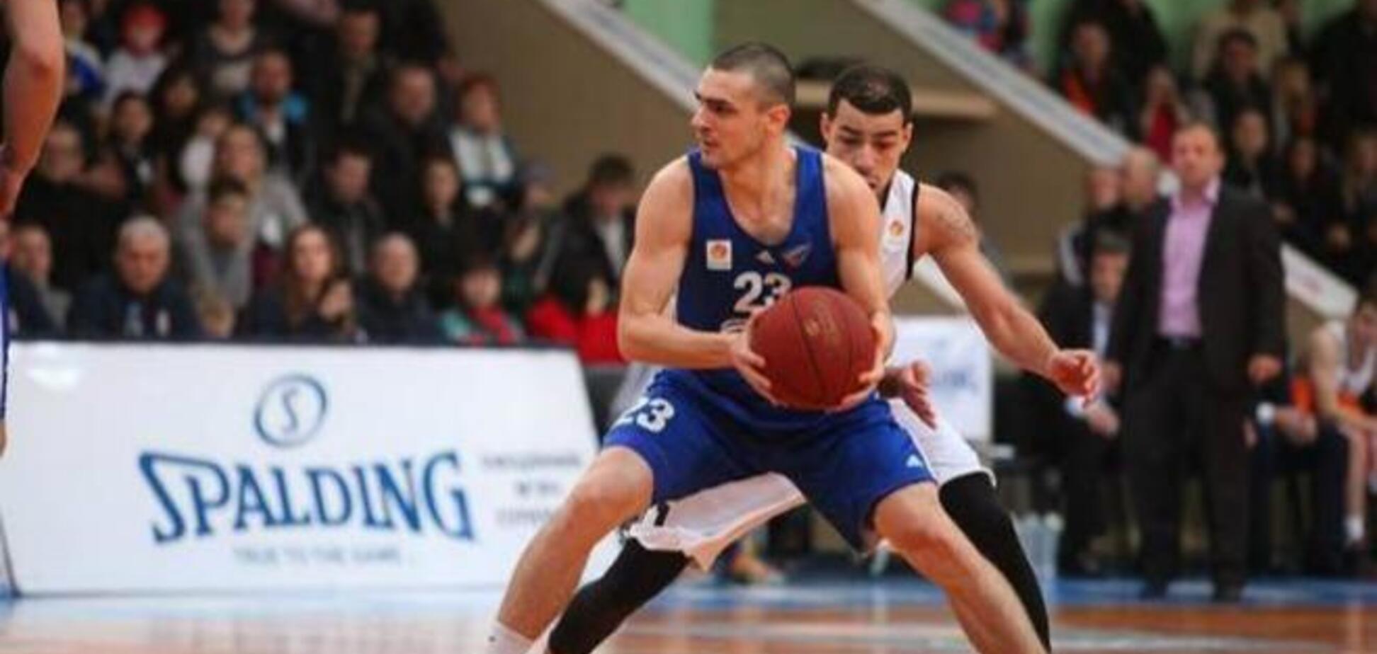 'Дніпро' зганьбився в матчі з аутсайдером Суперліги