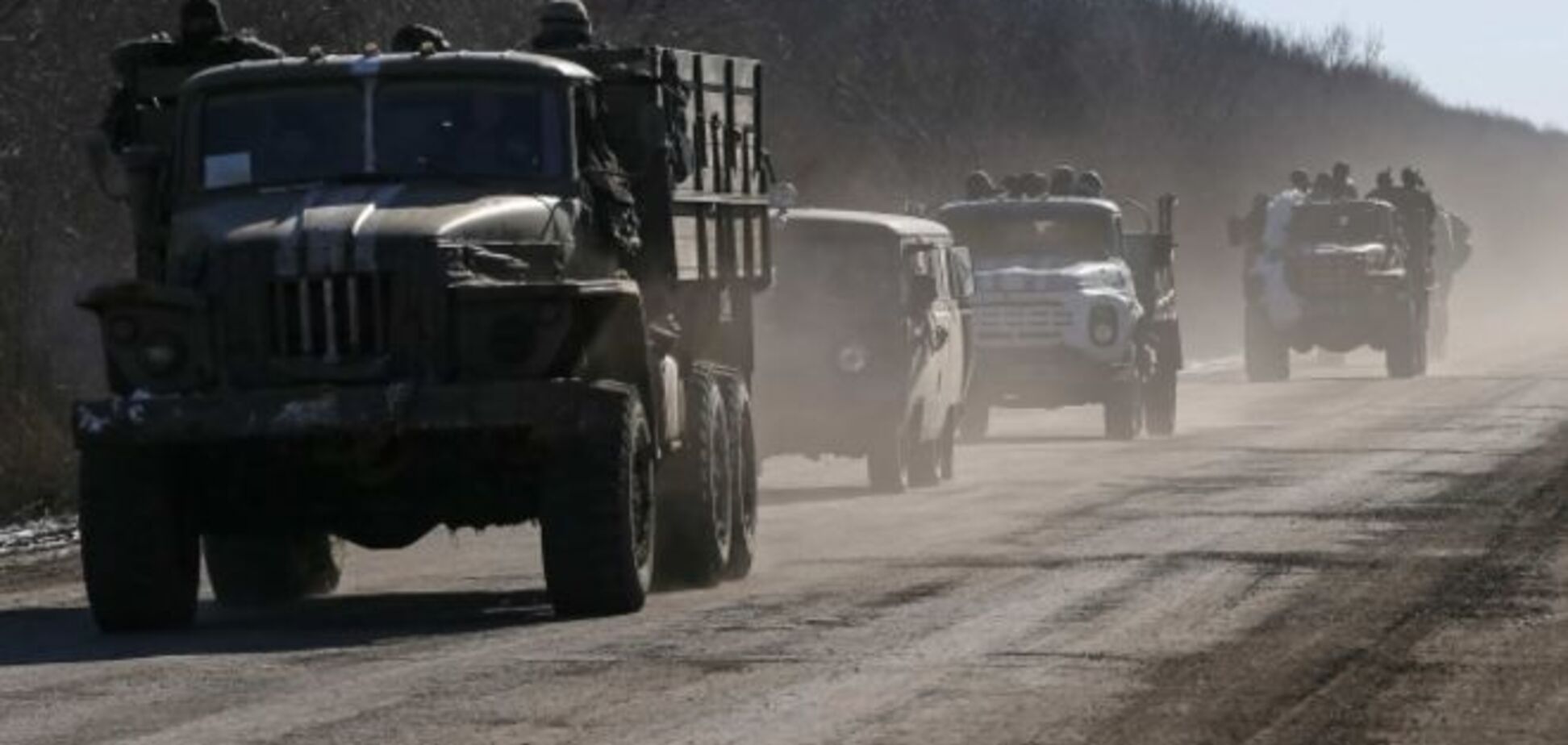 Террористы 'ДНР' заявили о завершении отвода тяжелой военной техники
