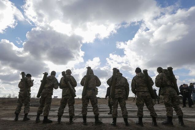 Комбаты - это капризные содержанки олигархов