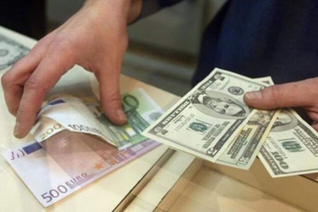 Луганское 'дьюти фри': сдачу в магазинах 'ЛНР' будут выдавать той валютой, которая есть