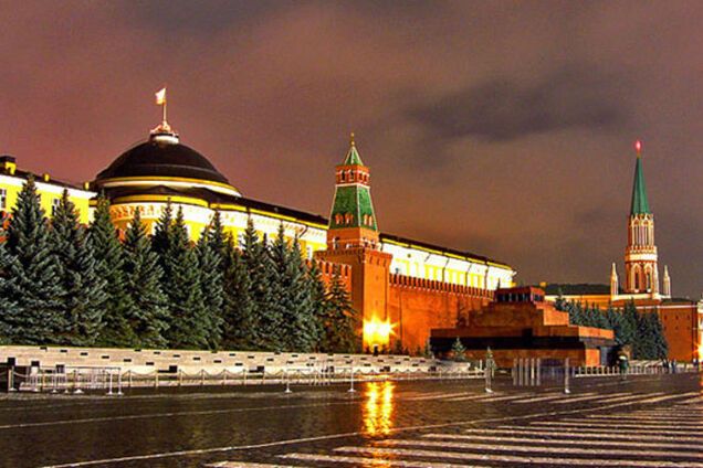 'Аутизм' Росії