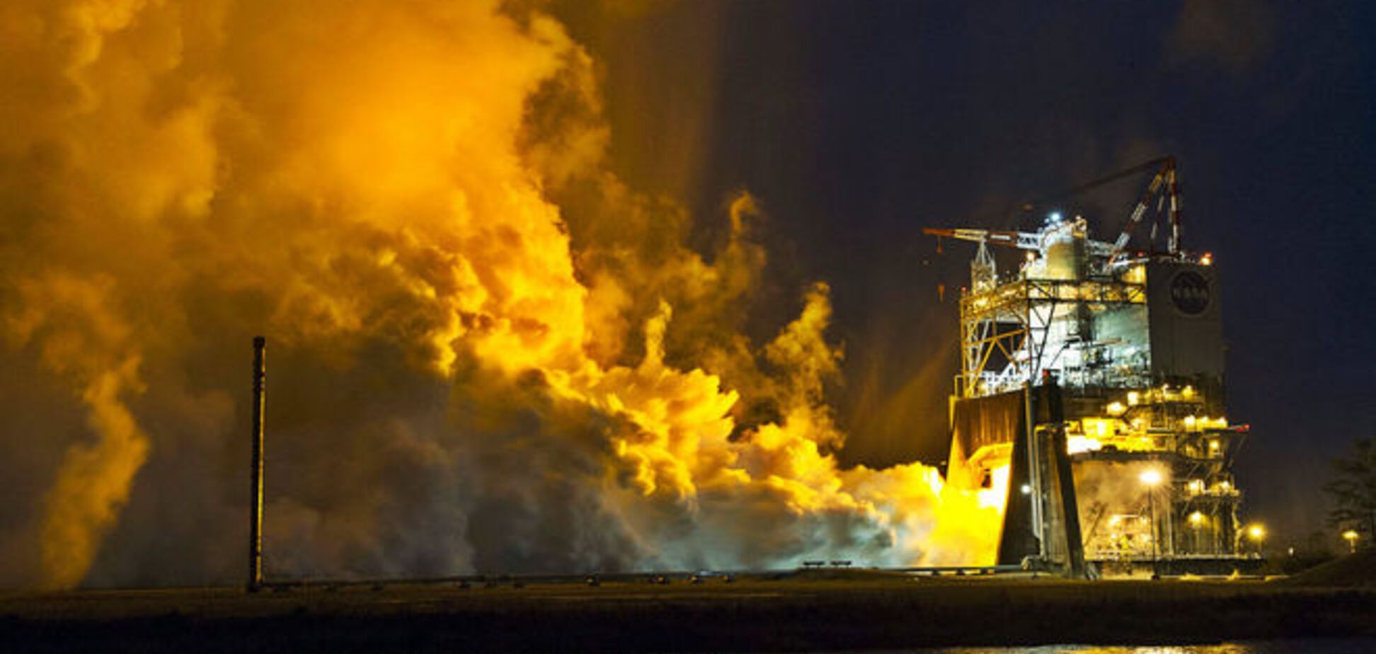 НАСА испытало самую мощную ракету в мире для полета на Марс