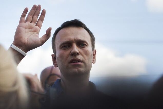 Тюремная служба просит суд отправить Навального в колонию