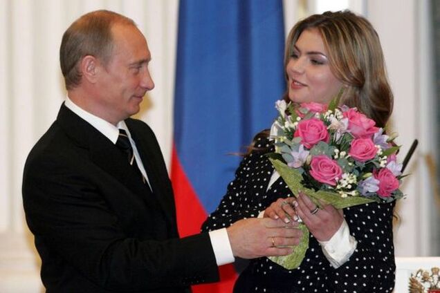 'Родила, по слухам, в ночь, не то сына, не то дочь…' Российский поэт посвятил стих Кабаевой