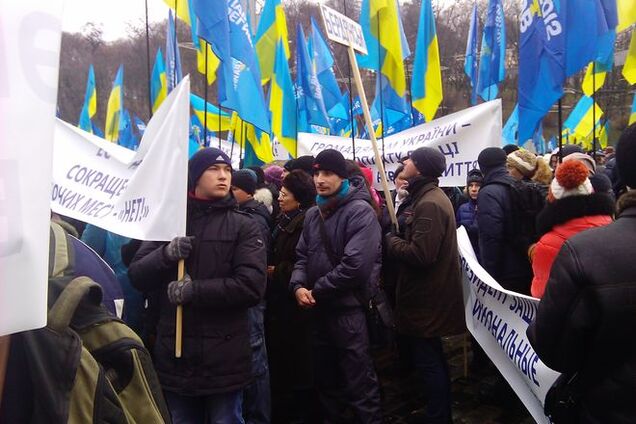 'Заборона зіграє злий жарт, гірше ніж з Януковичем' - соцмережі про ініціативу Геращенка