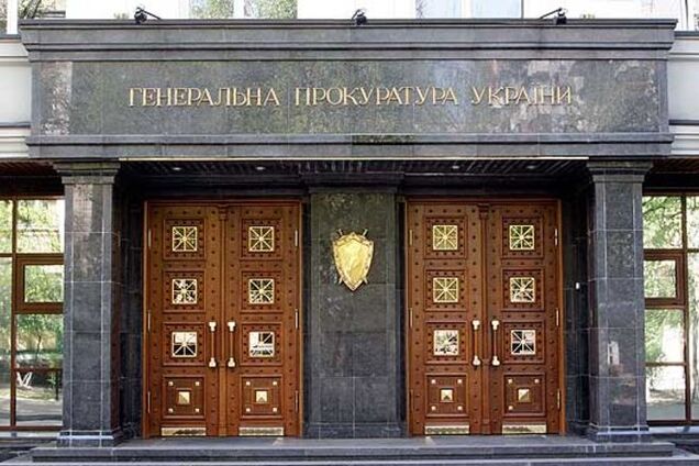 Работник ГПУ обматерил и угрожал побить мать с ребенком, которых чуть не сбил на авто