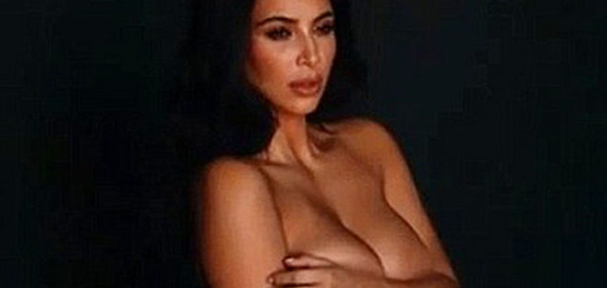 Ким Кардашьян разделась перед второй беременностью: опубликовано видео