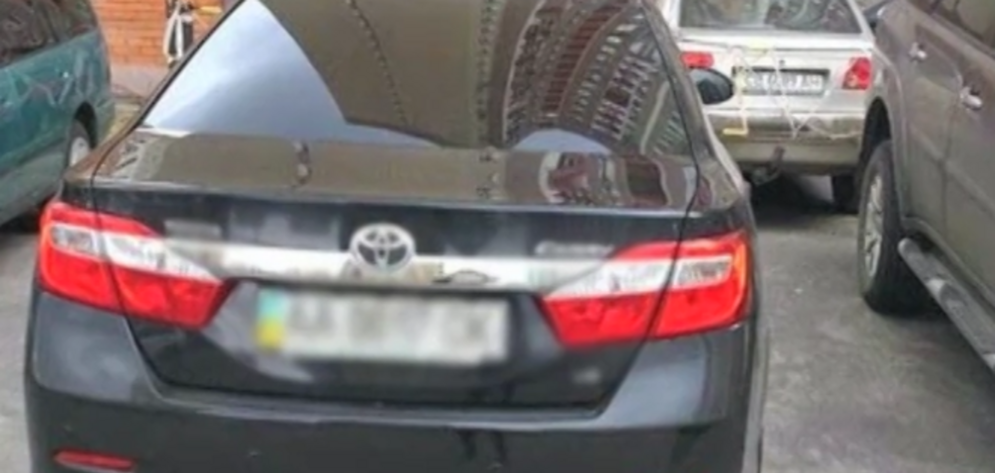 Из ГПУ уволили водителя-хама, угрожавшего женщине с ребенком