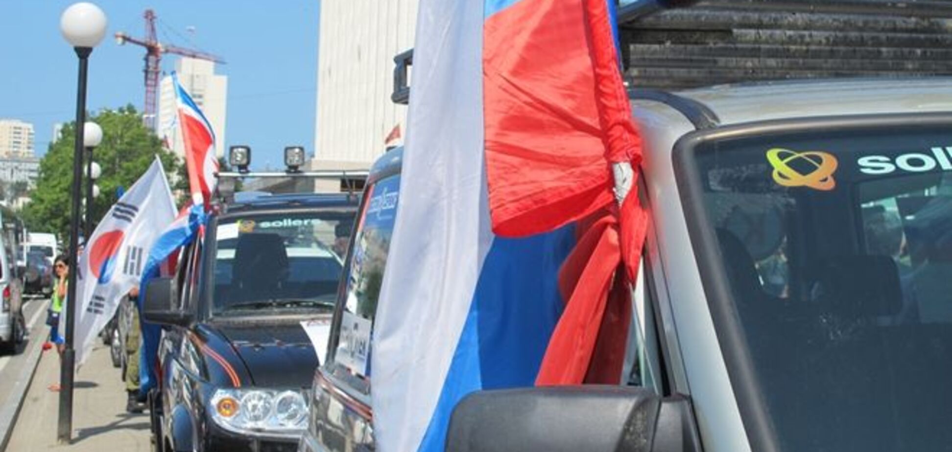 У Росії вирішили прирівняти наметові містечка і автопробіги до масових акцій