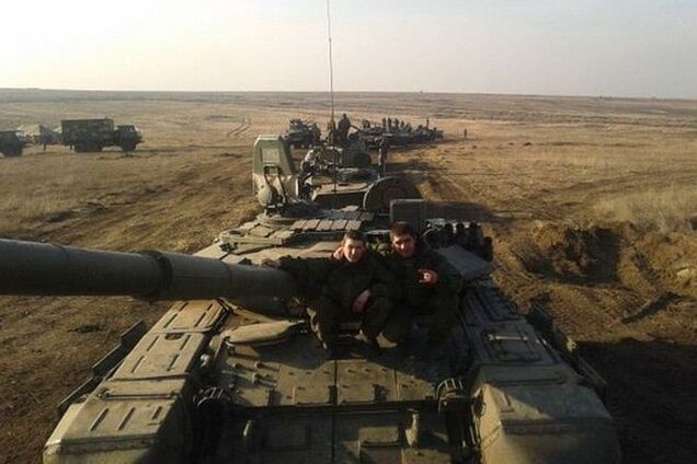 Россия начала 'играть в войну' на границе с Украиной: видео и фотофакты