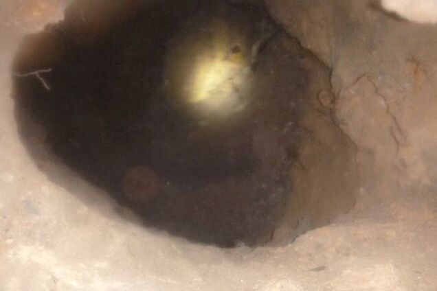 Киевский диггер предупредил об угрозе провала на детской площадке