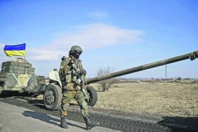 Демобилизация: бойцов встречают с войны увольнениями с работ